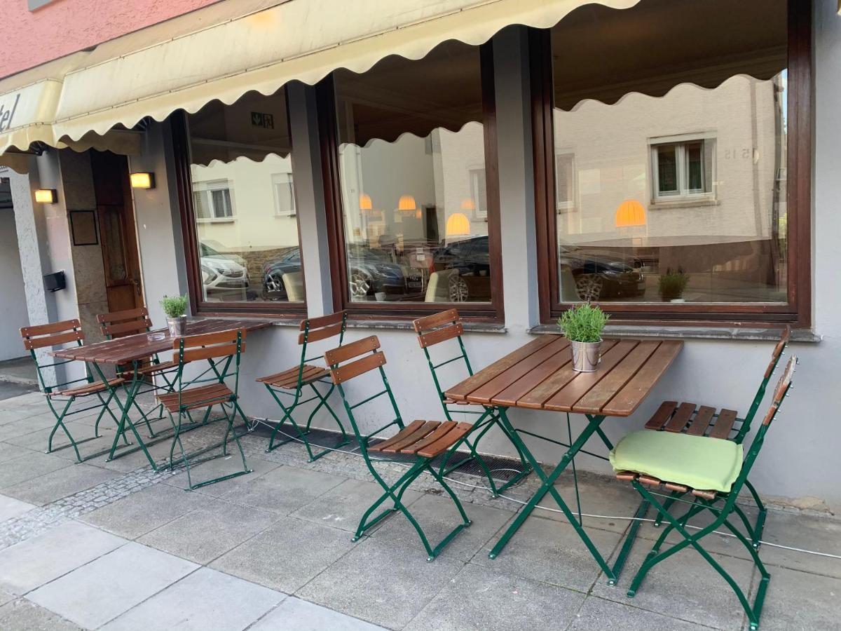 Hotel Hafner - Self Check-In Stuttgart Bagian luar foto