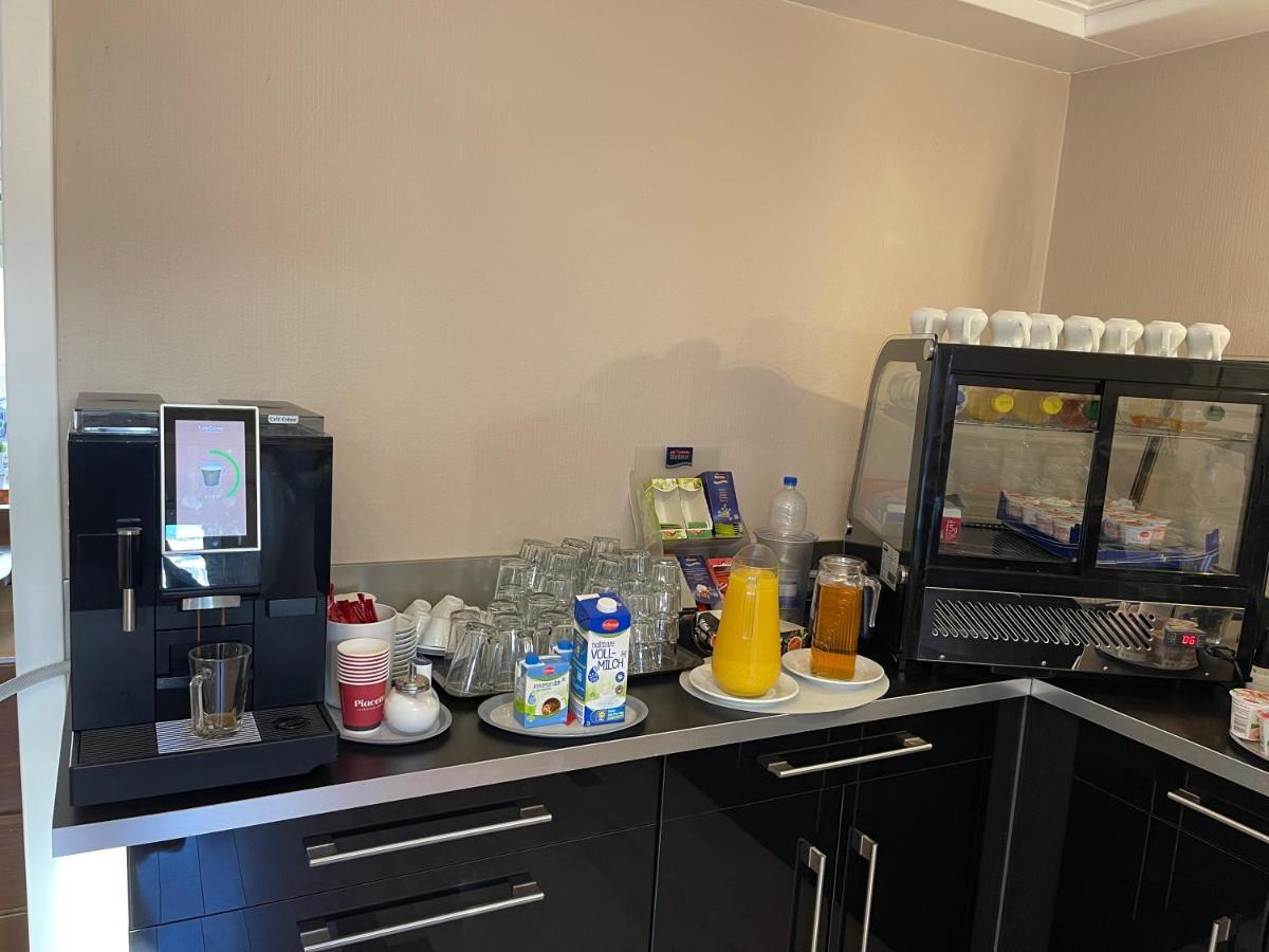 Hotel Hafner - Self Check-In Stuttgart Bagian luar foto