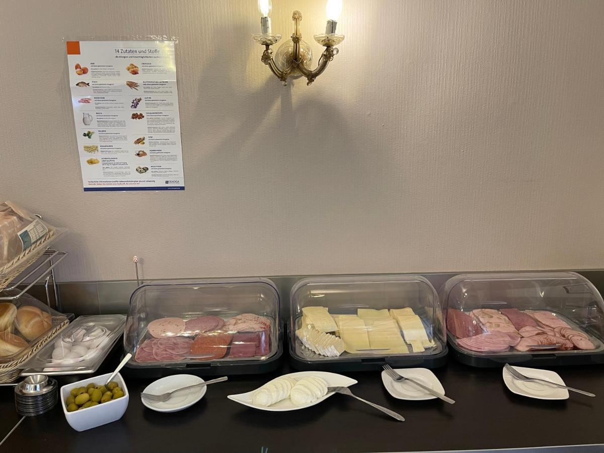 Hotel Hafner - Self Check-In Stuttgart Bagian luar foto