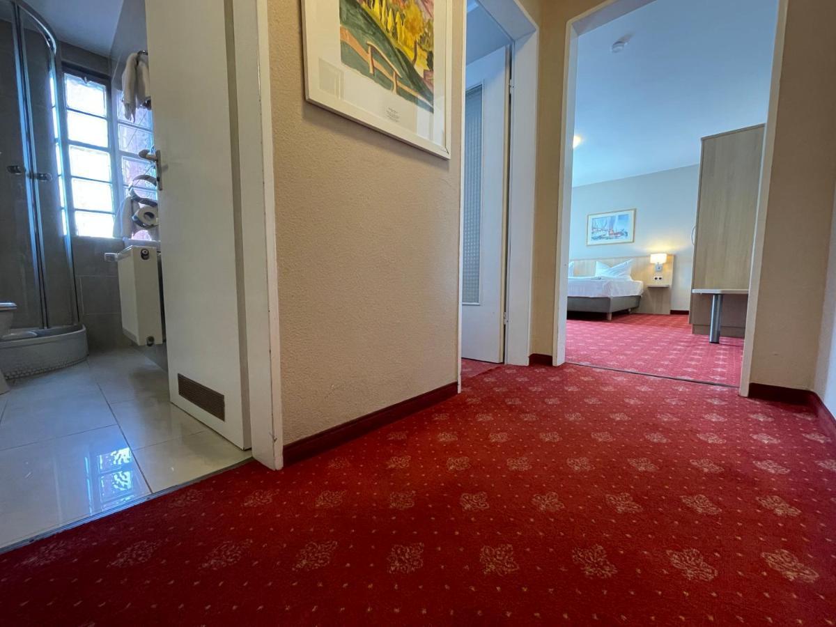 Hotel Hafner - Self Check-In Stuttgart Bagian luar foto