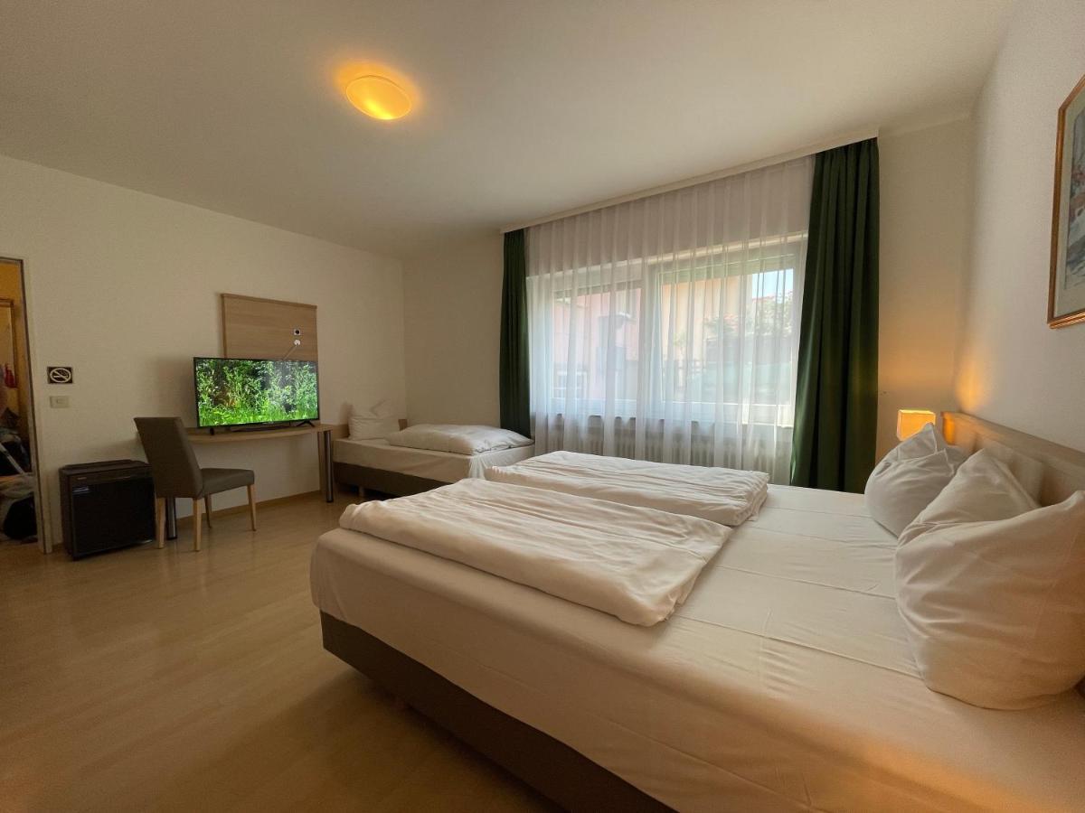 Hotel Hafner - Self Check-In Stuttgart Bagian luar foto