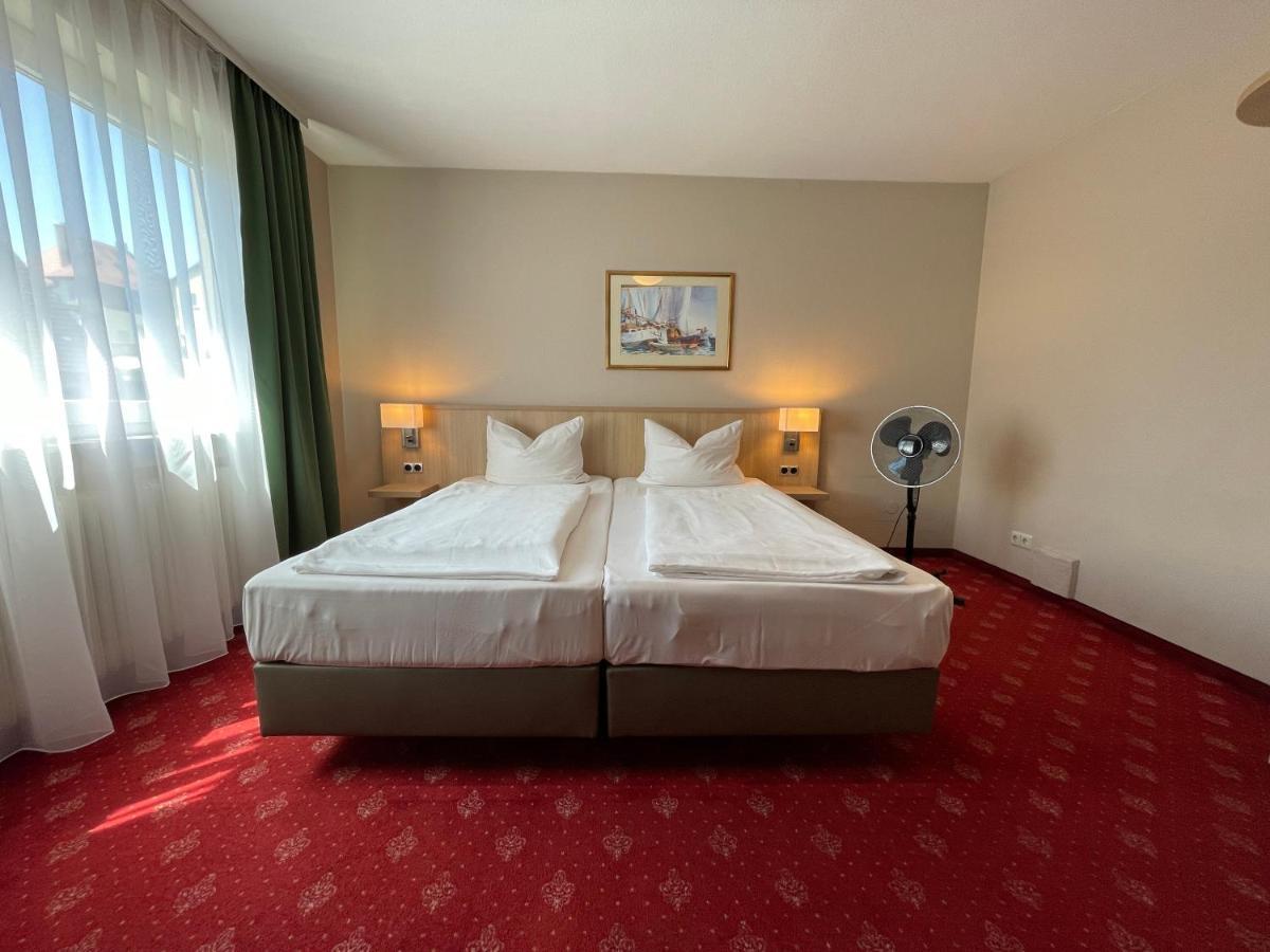 Hotel Hafner - Self Check-In Stuttgart Bagian luar foto