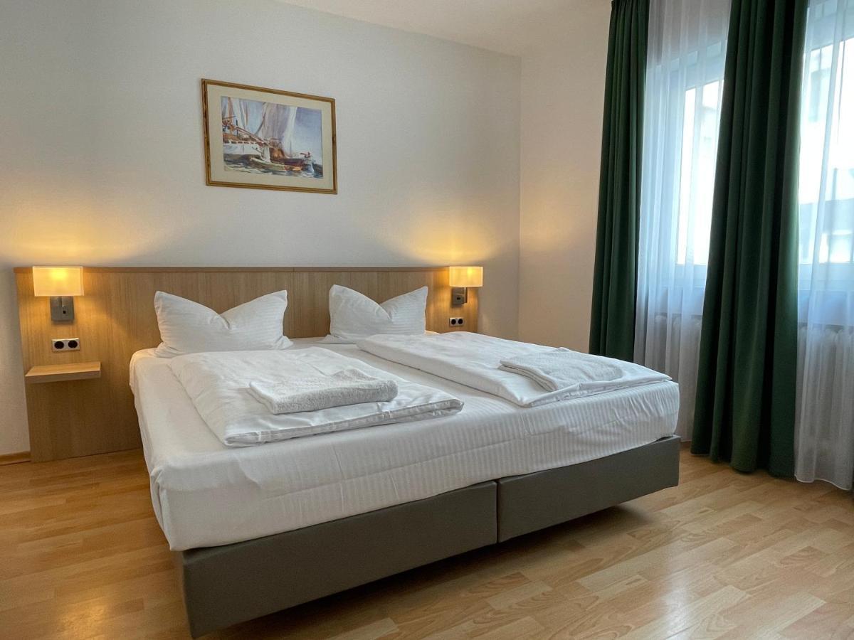 Hotel Hafner - Self Check-In Stuttgart Bagian luar foto