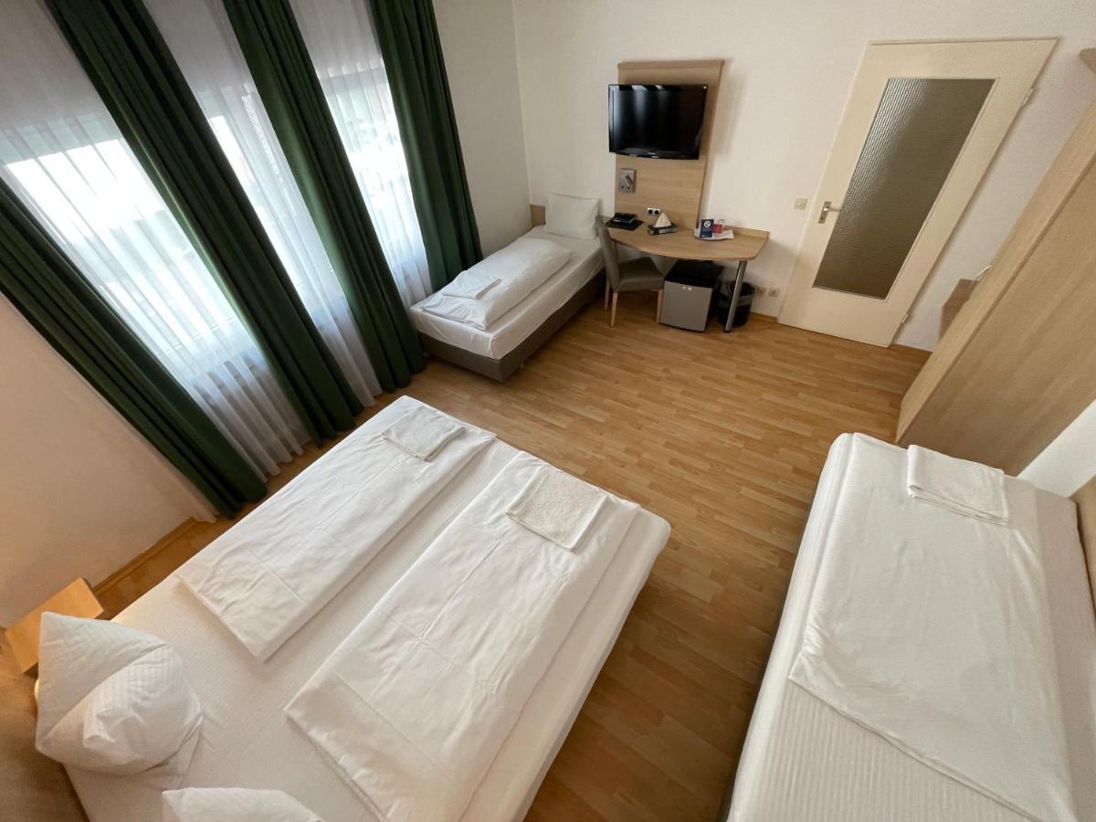 Hotel Hafner - Self Check-In Stuttgart Bagian luar foto