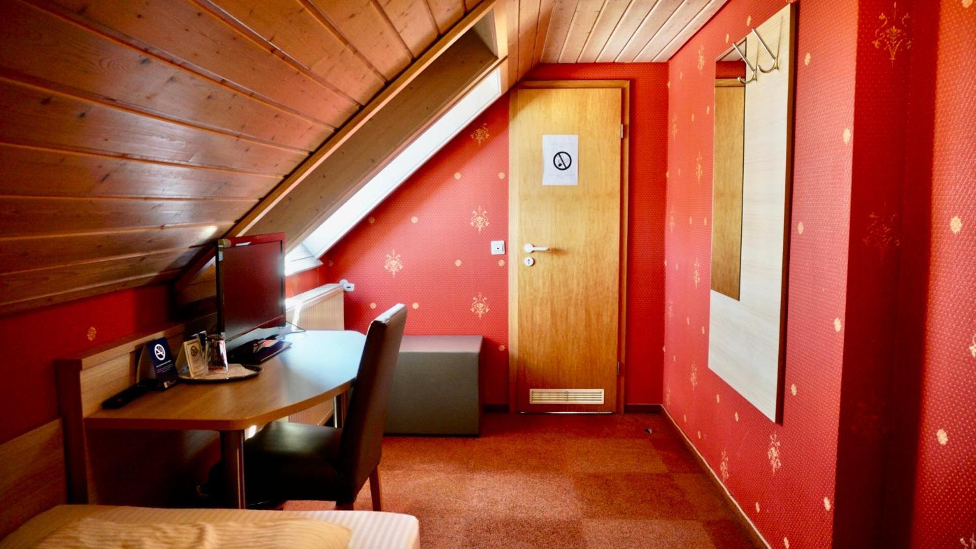 Hotel Hafner - Self Check-In Stuttgart Bagian luar foto
